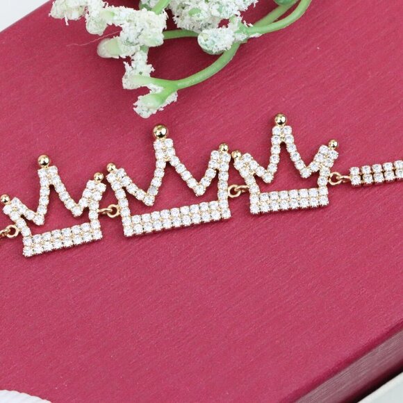 "Rose Gold Crown Design Bracelet with Sparkling Zircon Accents, XPBL0833 - Picture 11 of 12